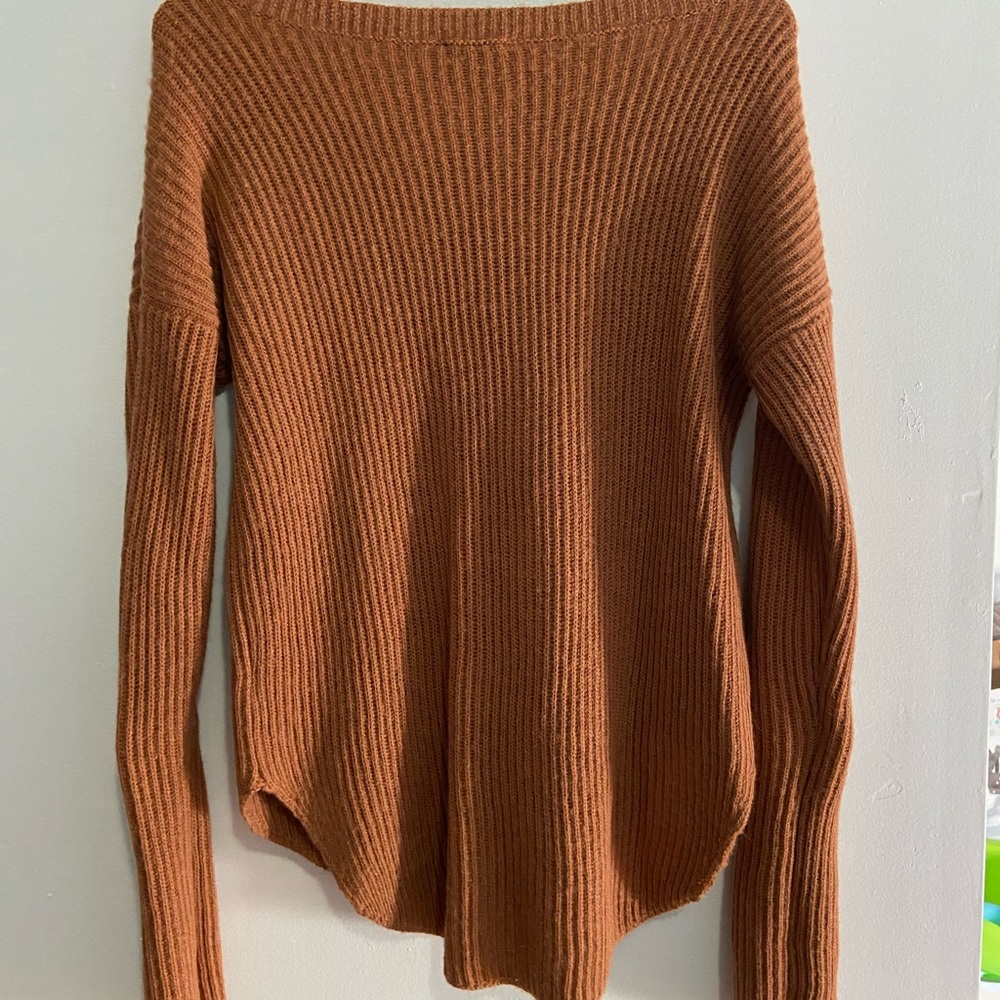 Sweater - Picture 4 of 5